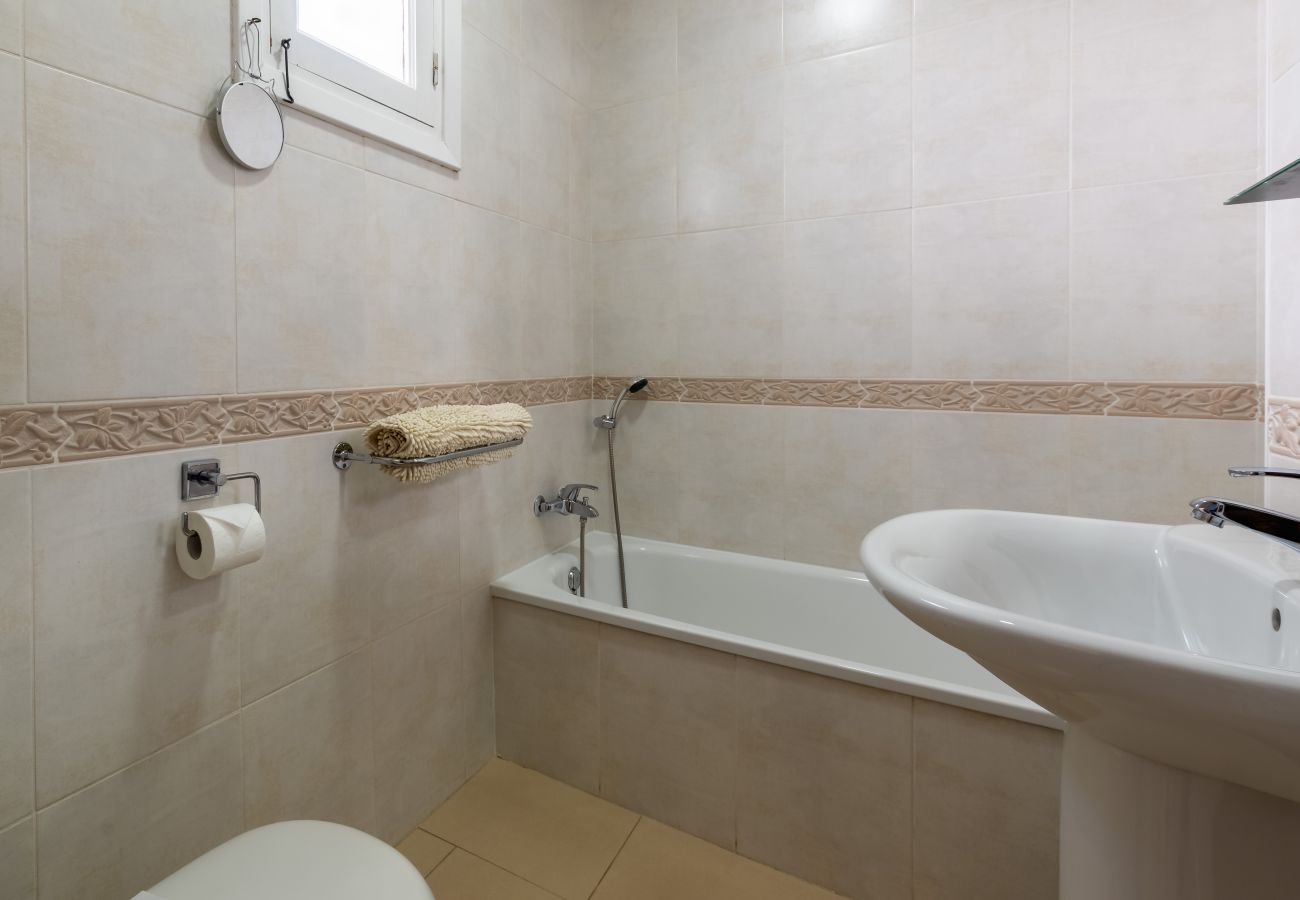 Apartamento en Nerja - Tetuan 46 - Oasis Properties