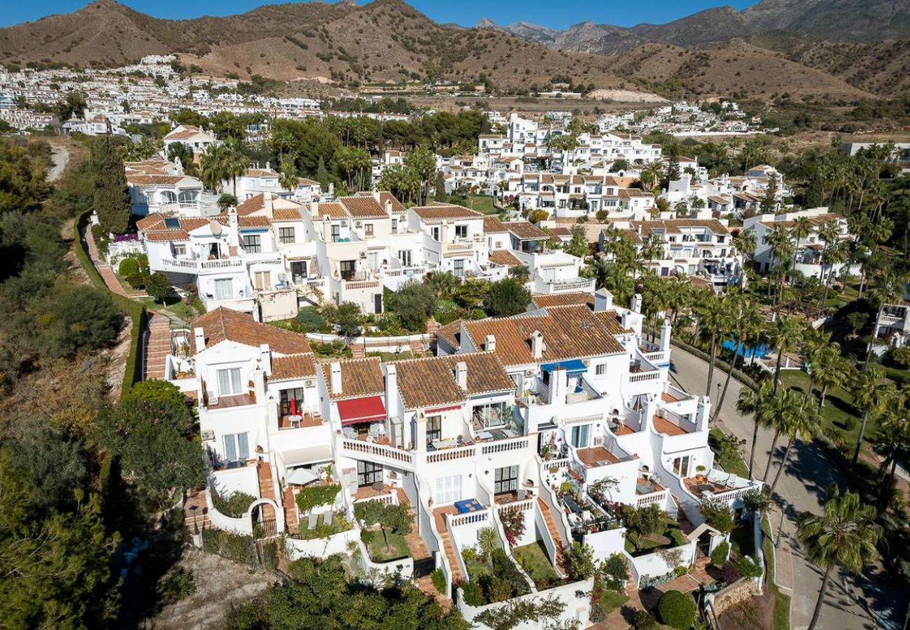 Apartamento en Nerja - Las Palmas 17B - Oasis Properties