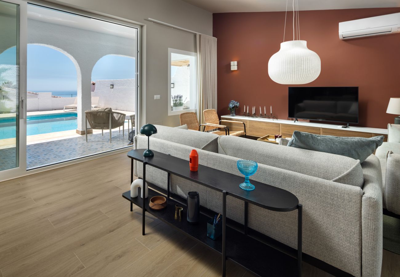 Villa en Nerja - Villa Los Pomelos - Oasis Properties
