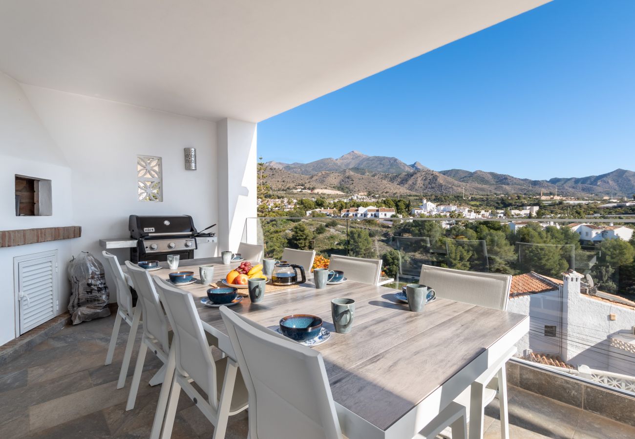Villa en Nerja - Casa Vista - Oasis Properties