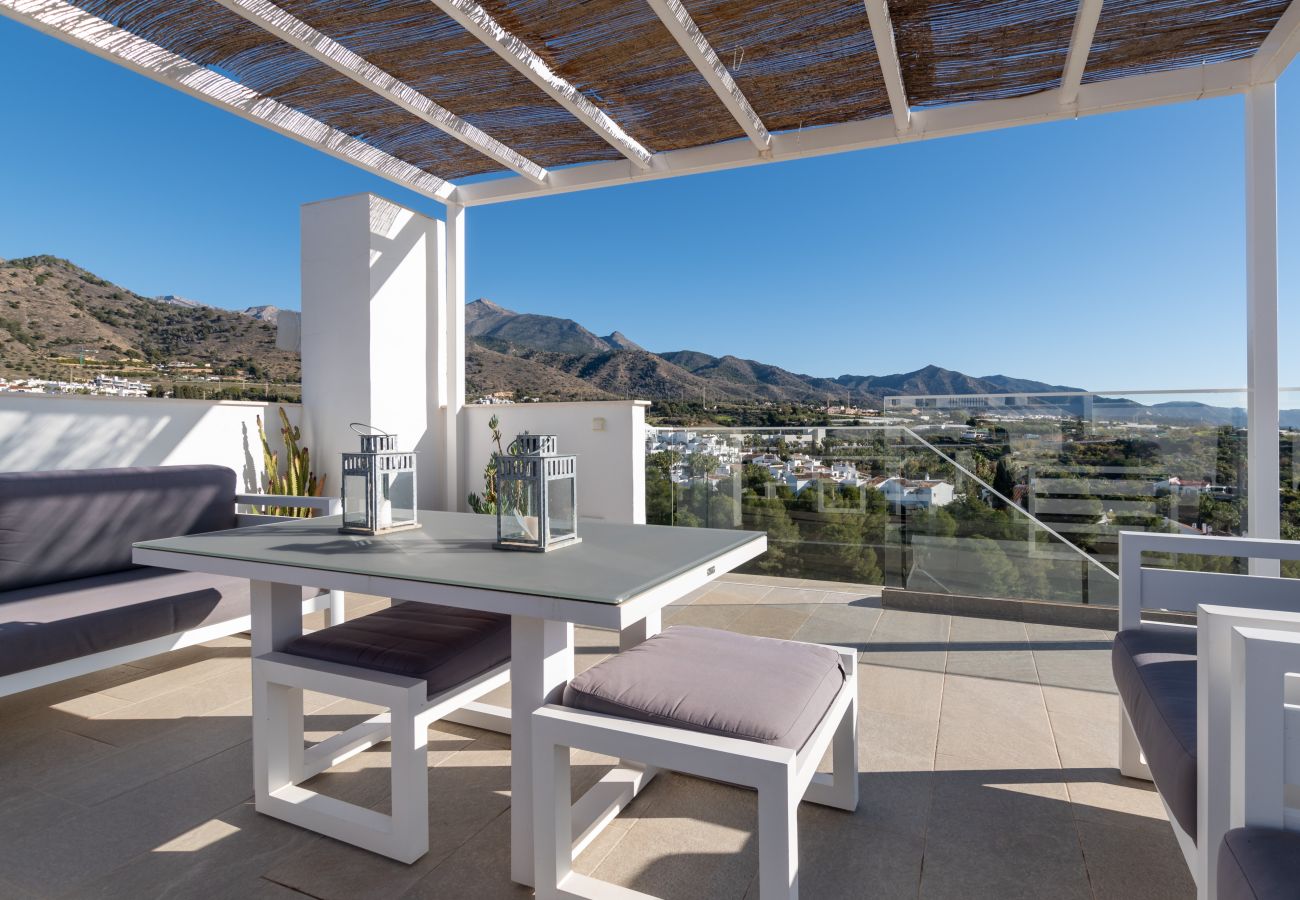 Villa en Nerja - Casa Vista - Oasis Properties