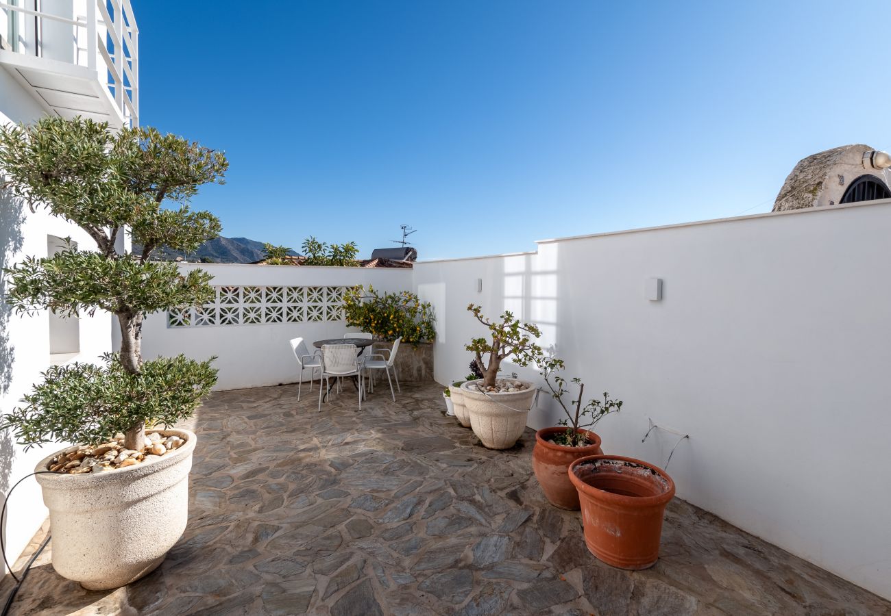 Villa en Nerja - Casa Vista - Oasis Properties