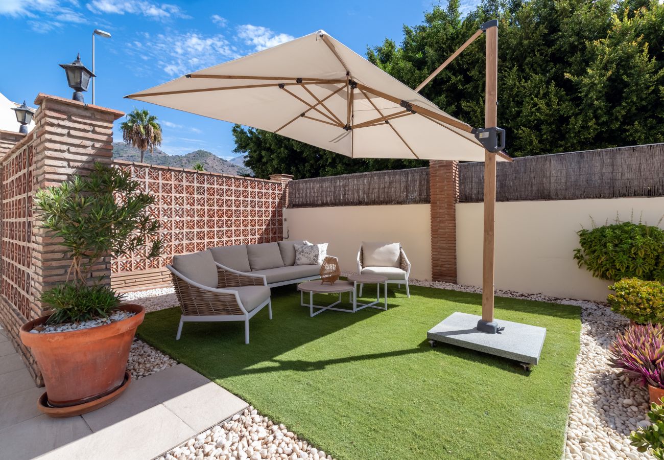 Villa en Nerja - Puente del Miso by Oasis Properties