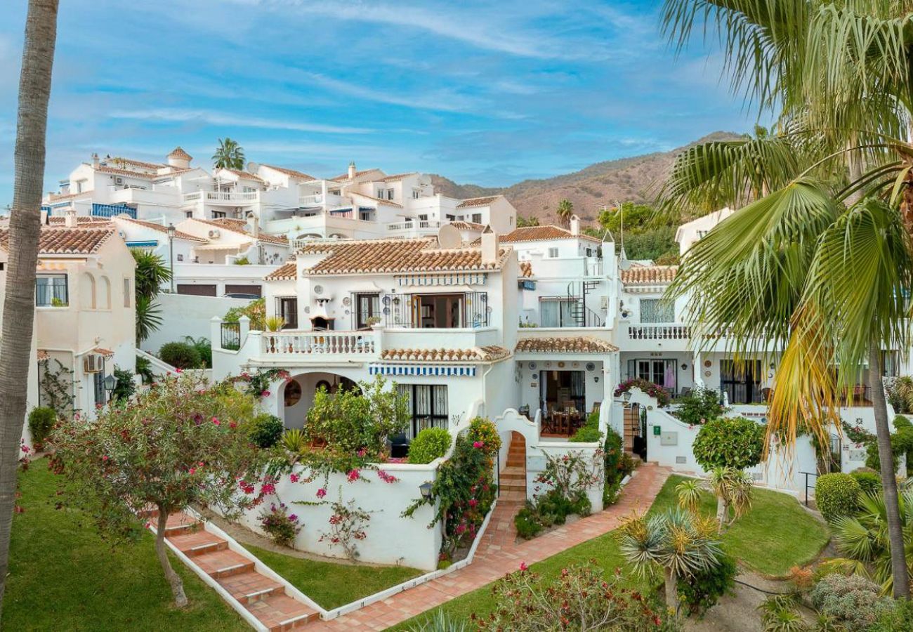 Apartment in Nerja - Casablanca 46 - Oasis Properties