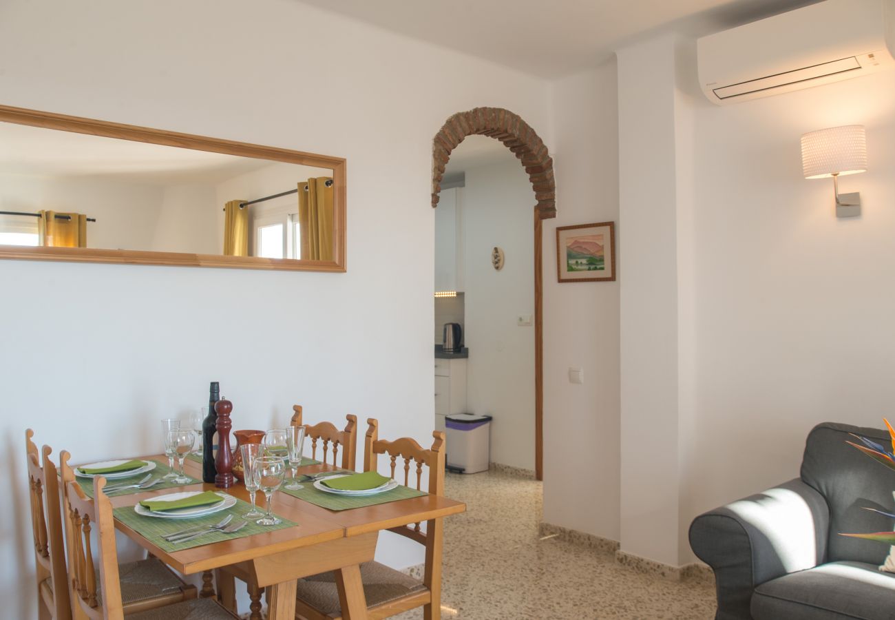 Apartment in Nerja - Tetuan 7 - Oasis Properties