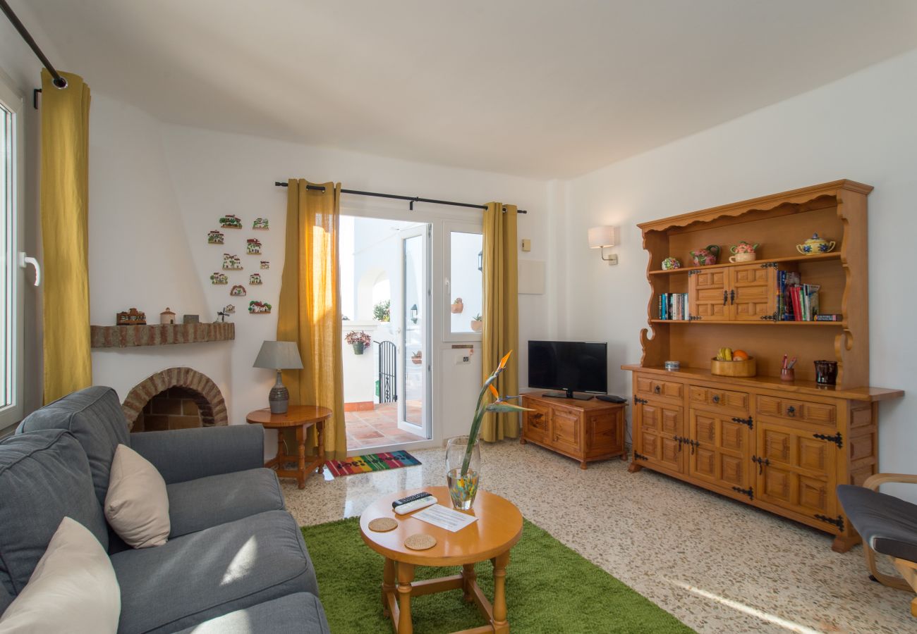 Apartment in Nerja - Tetuan 7 - Oasis Properties