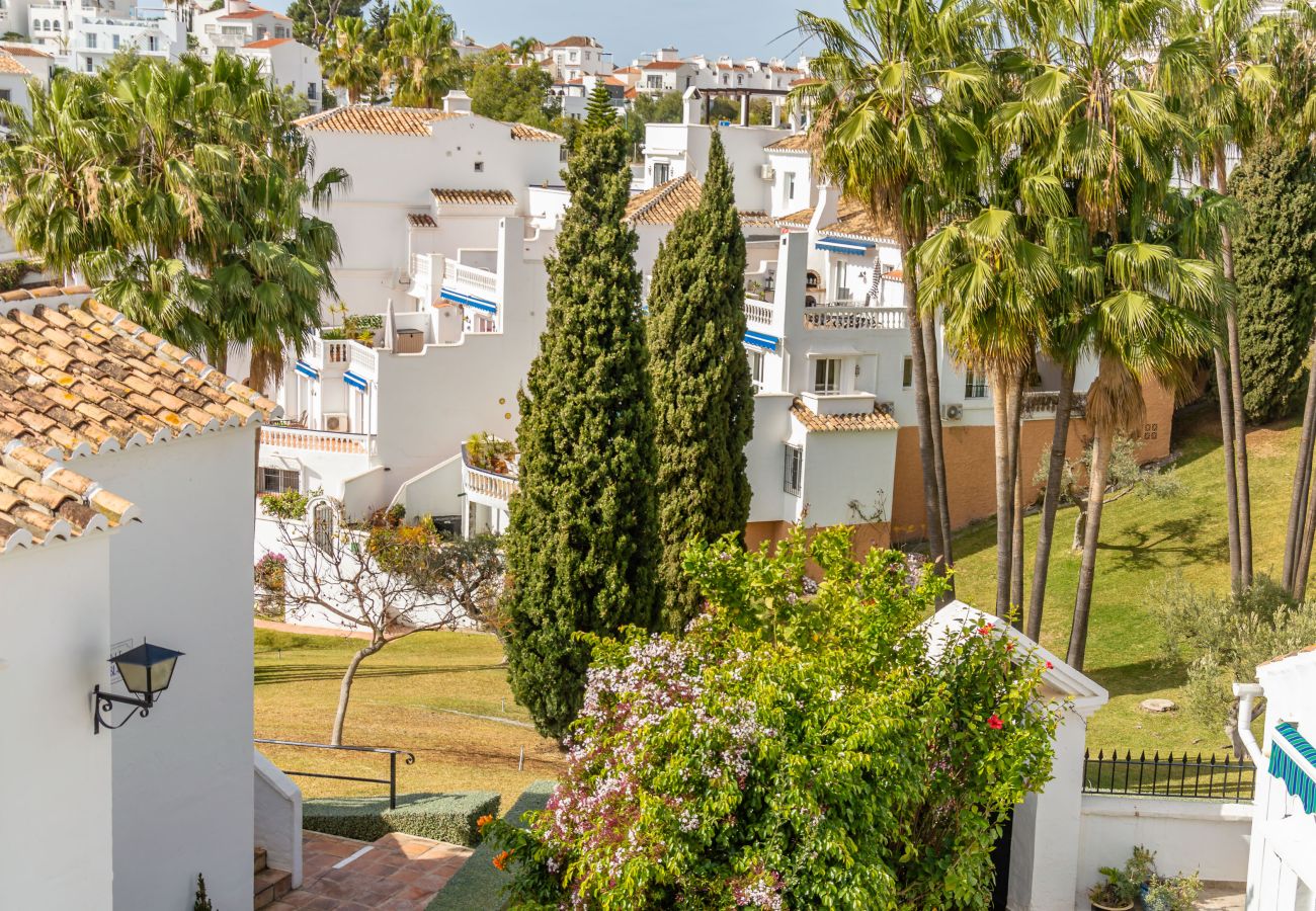 Apartment in Nerja - Tetuan 7 - Oasis Properties