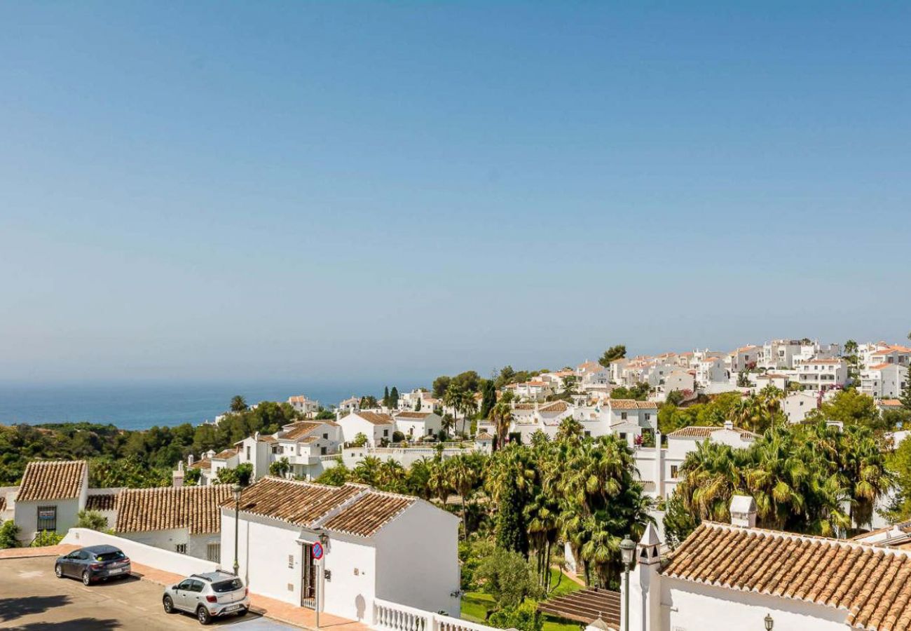 Apartment in Nerja - Tetuan 17 - Oasis Properties
