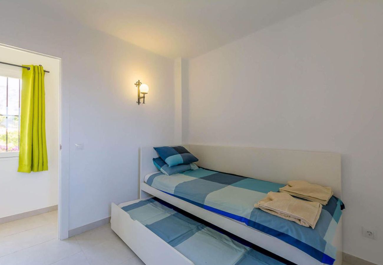 Apartment in Nerja - Tetuan 17 - Oasis Properties
