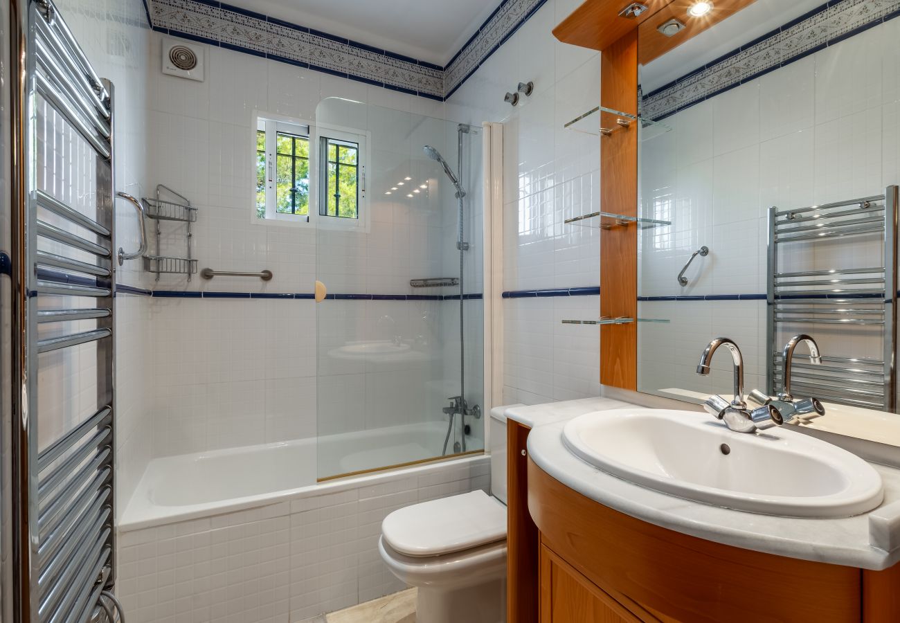 Apartment in Nerja - Las Palmas 21C - Oasis Properties