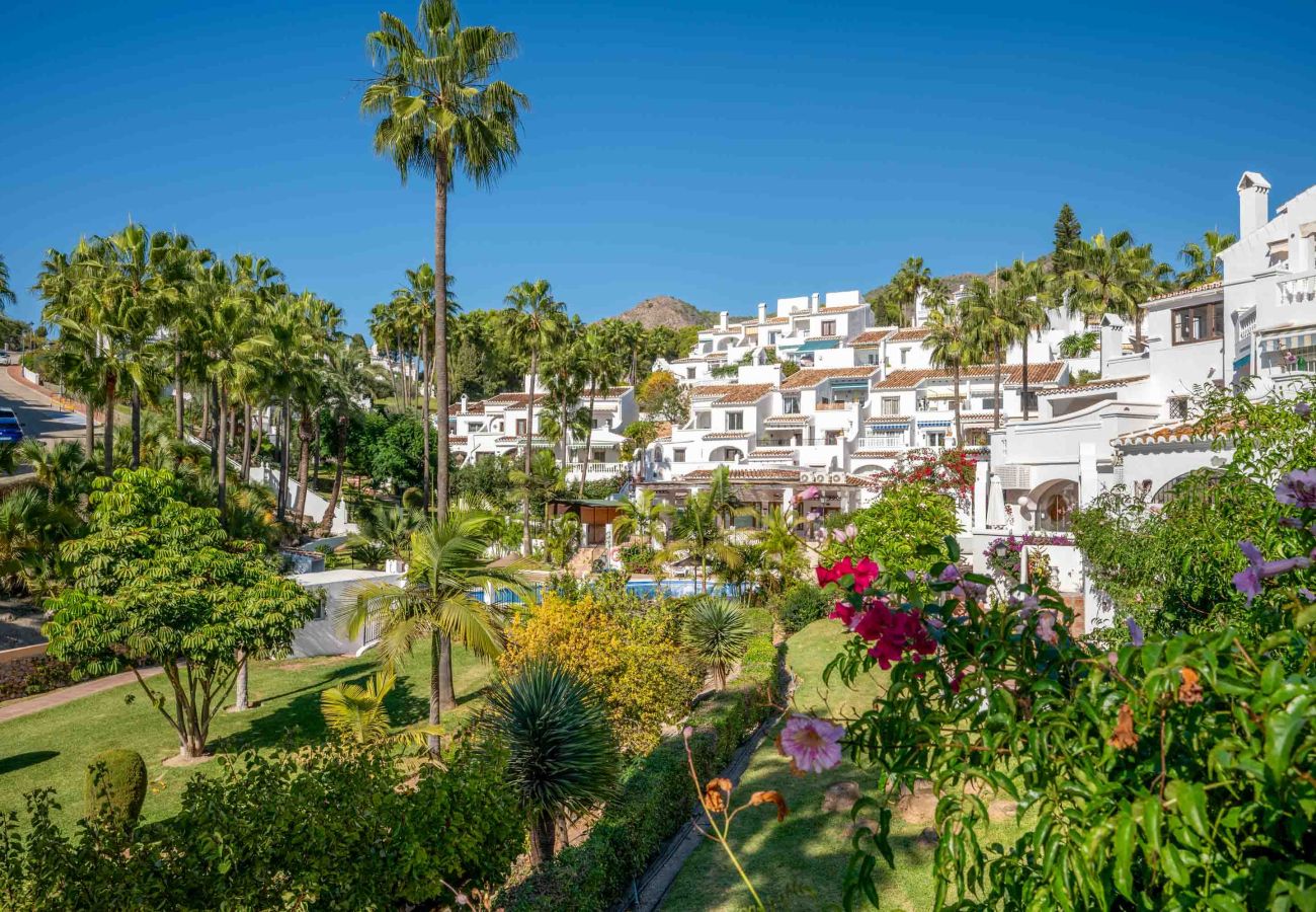 Apartment in Nerja - Las Palmas 8B - Oasis Properties