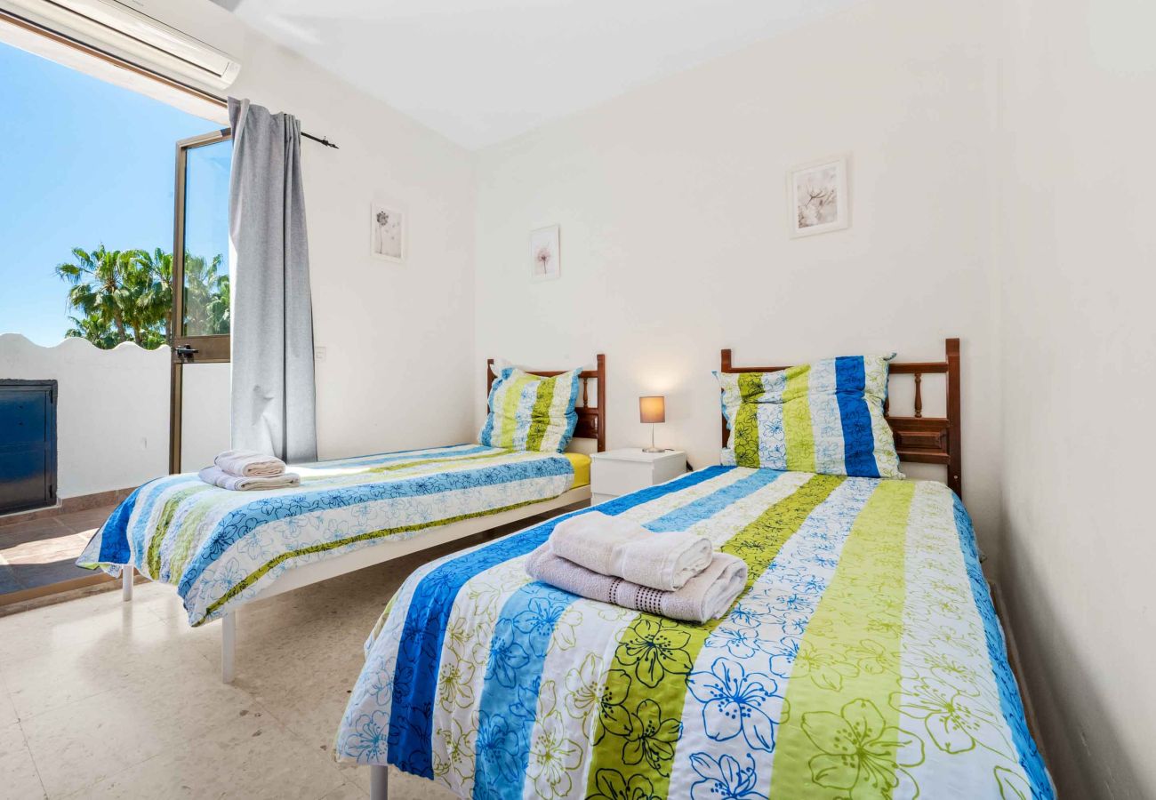 Apartment in Nerja - Tetuan 31 - Oasis Properties
