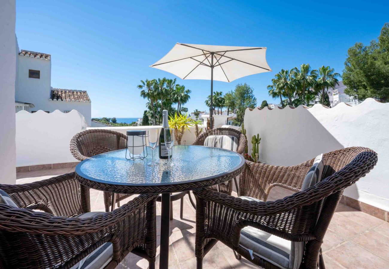 Apartment in Nerja - Tetuan 31 - Oasis Properties