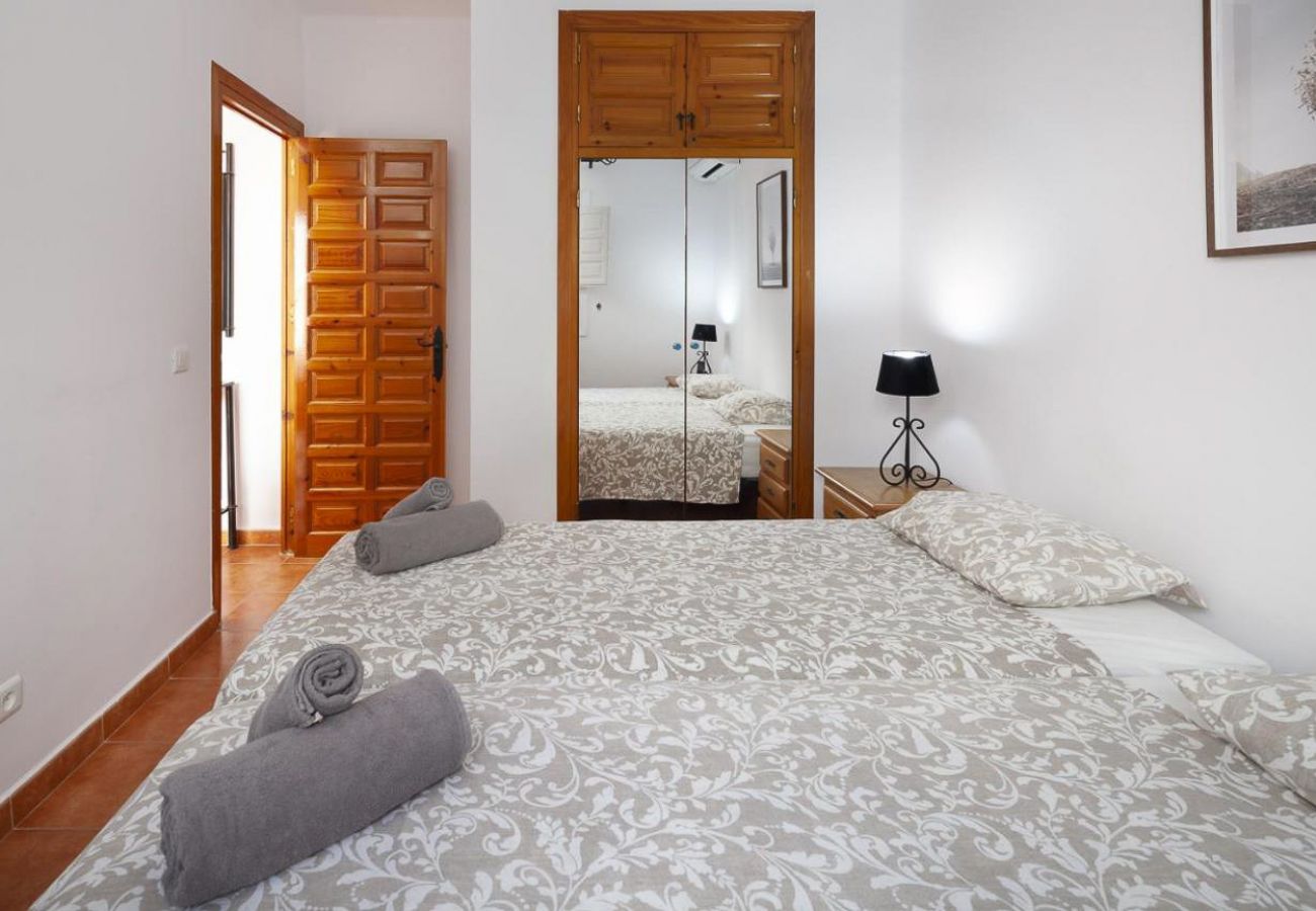Apartment in Nerja - Las Palmas 4B - Oasis Properties