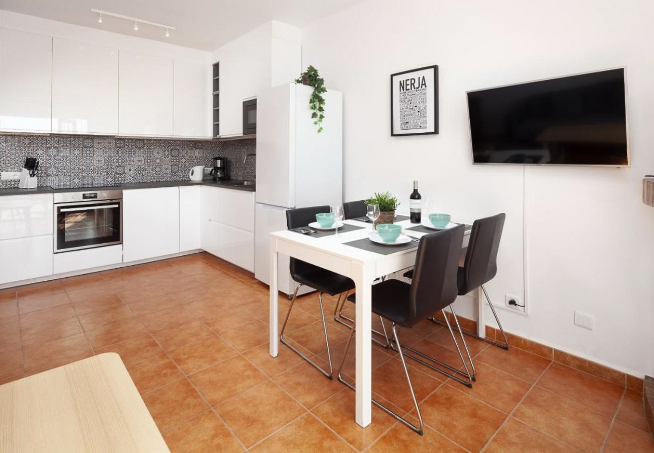 Apartment in Nerja - Las Palmas 4B - Oasis Properties