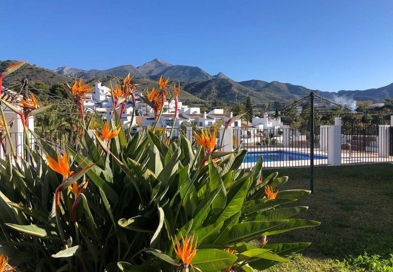 Apartment in Nerja - Las Palmas 17B - Oasis Properties
