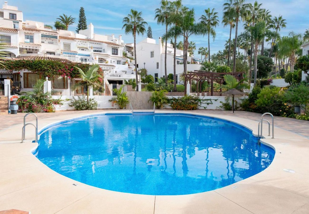 Apartment in Nerja - Las Palmas 17B - Oasis Properties
