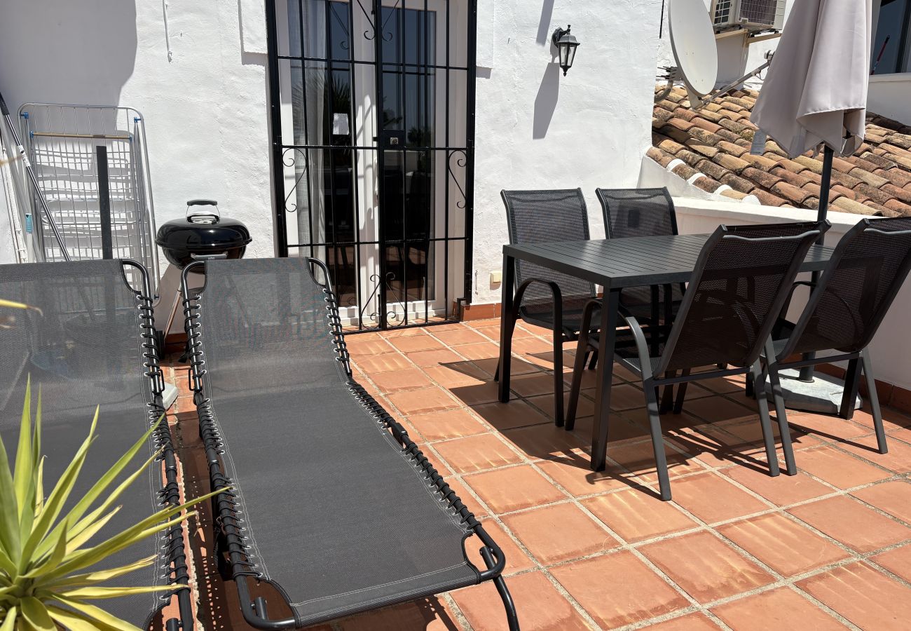 Apartment in Nerja - Las Palmas 17B - Oasis Properties