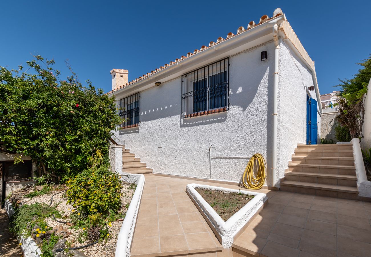 Villa in Nerja - Villa Los Pomelos - Oasis Properties