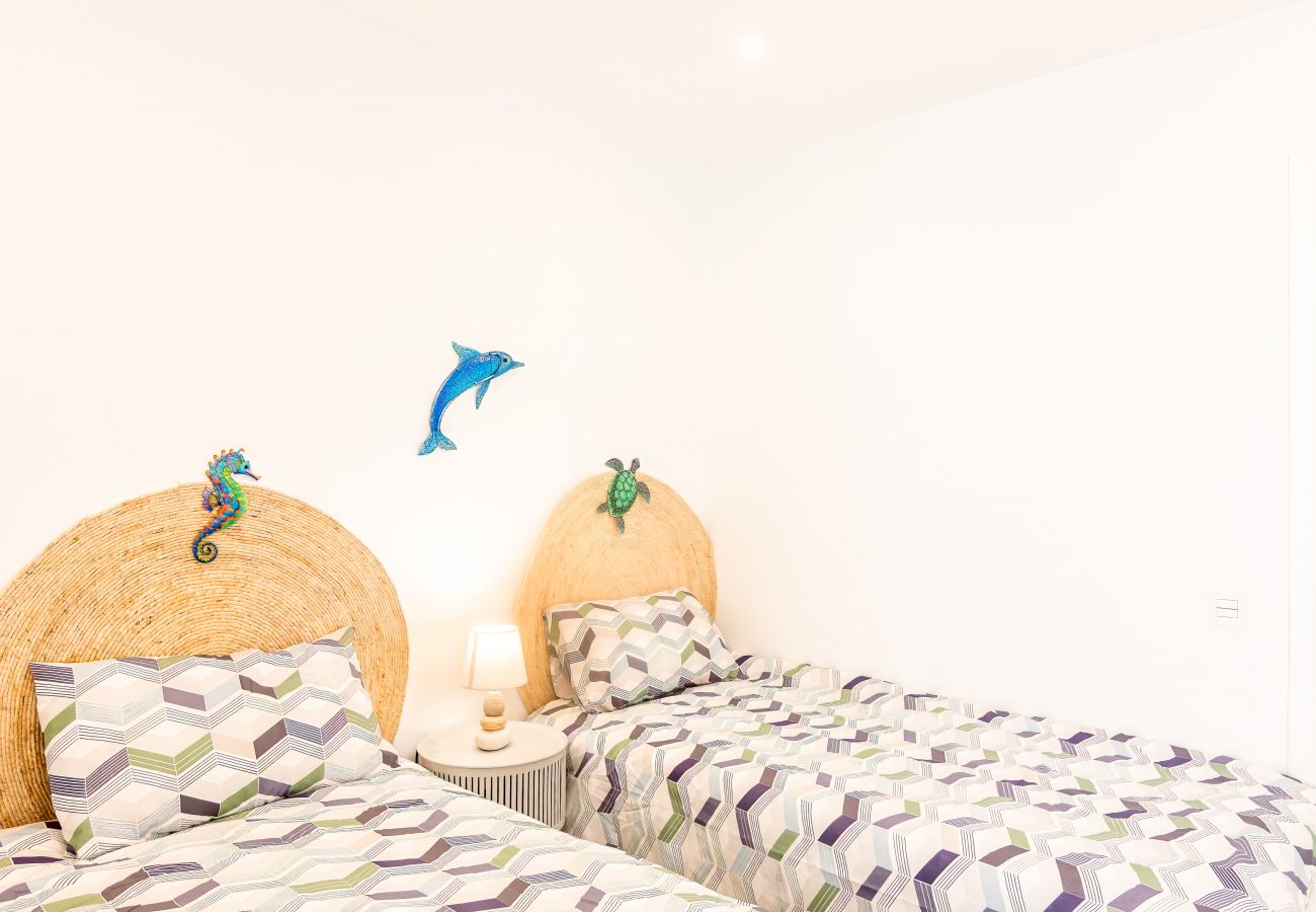 Apartment in Nerja - Tetuan 15 - Oasis Properties