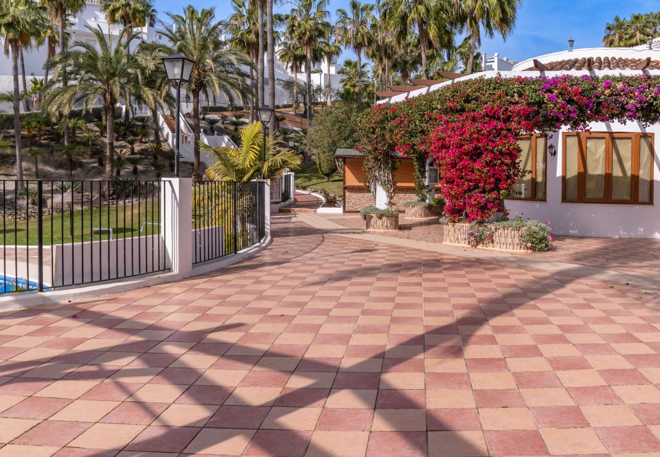 Apartment in Nerja - Tetuan 15 - Oasis Properties