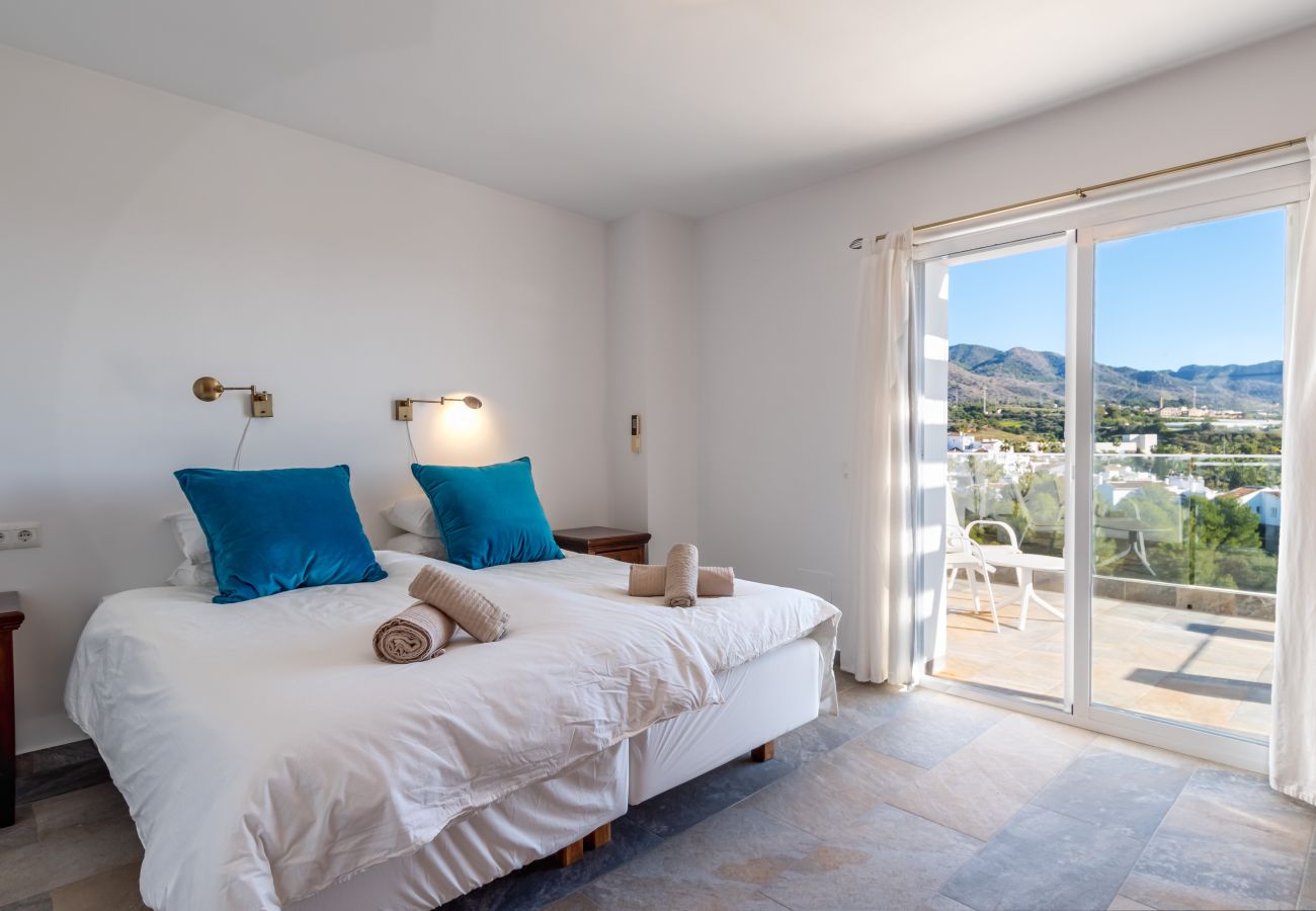 Villa in Nerja - Casa Vista - Oasis Properties
