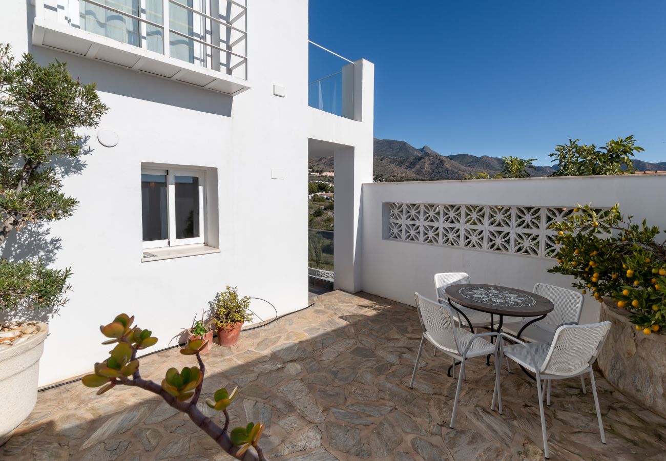 Villa in Nerja - Casa Vista - Oasis Properties