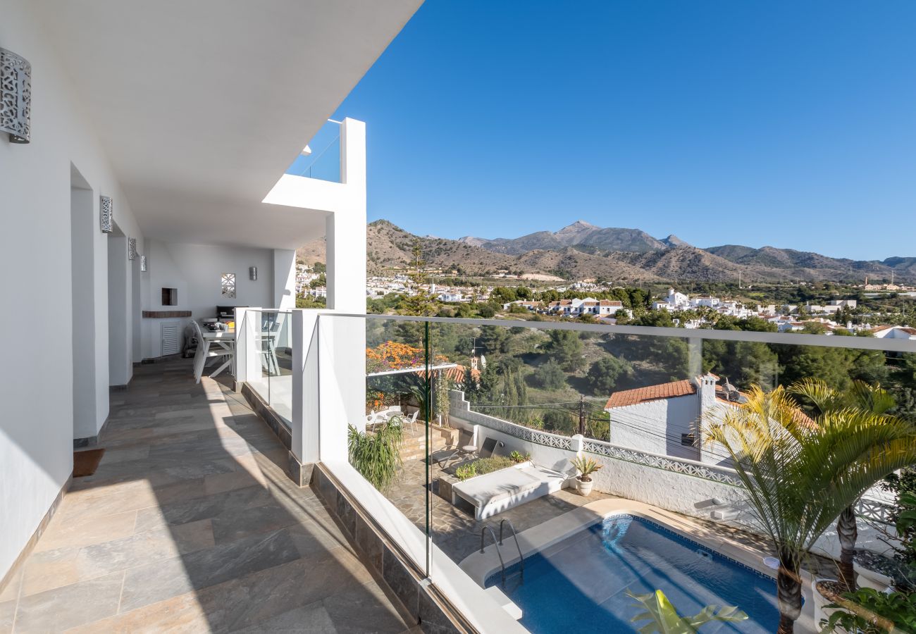 Villa in Nerja - Casa Vista - Oasis Properties