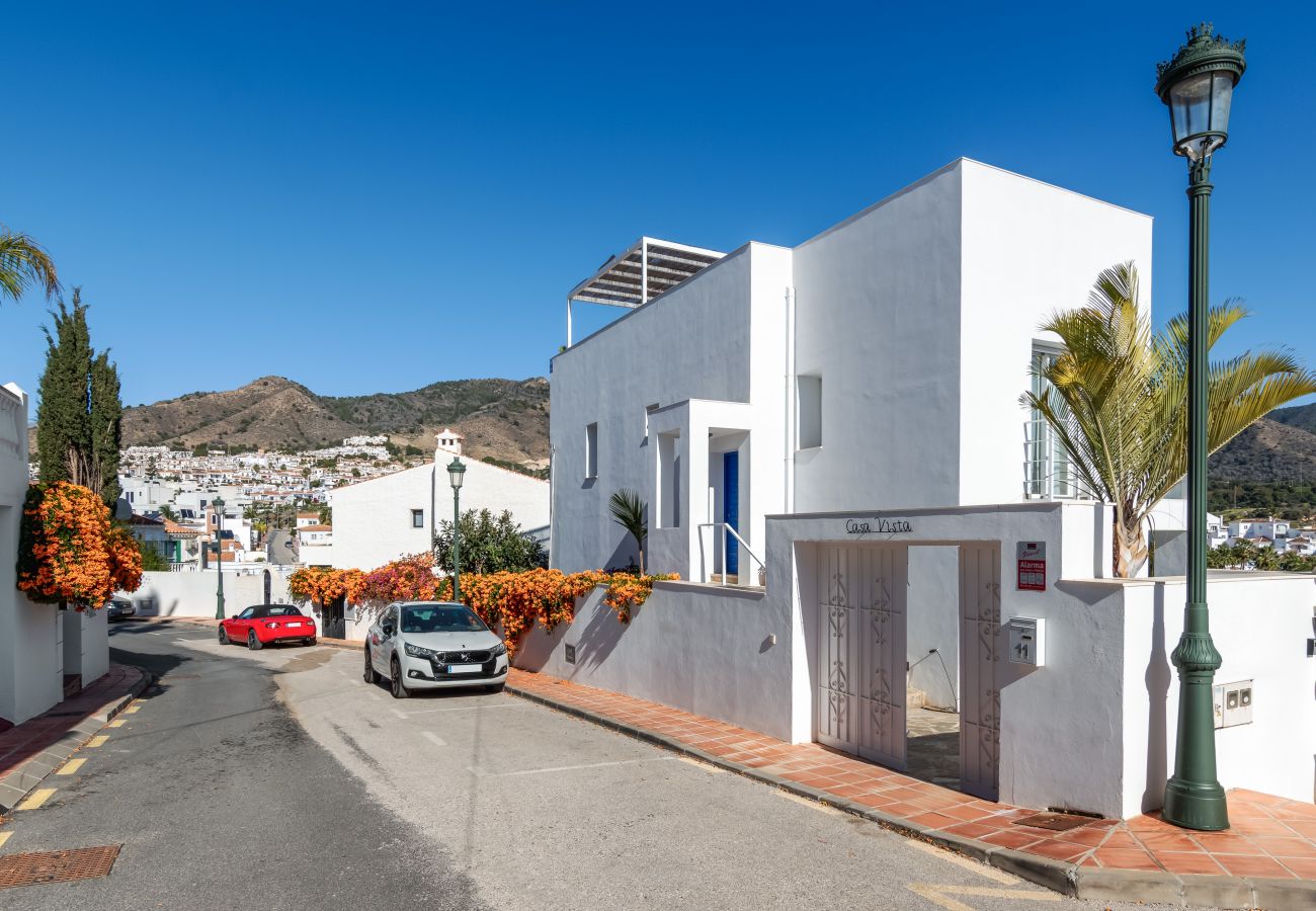 Villa in Nerja - Casa Vista - Oasis Properties