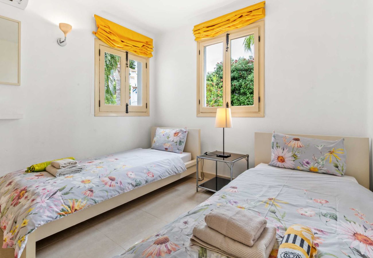 Apartment in Nerja - Rabat 4 - Oasis Properties